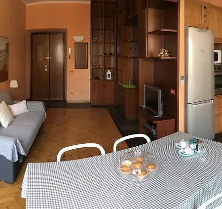 多莫斯蒂蒂诺旅馆